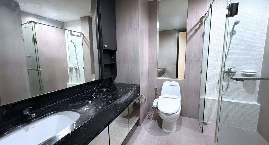 Condo en alquiler de 2 habitaciones en Watthana, Bangkok