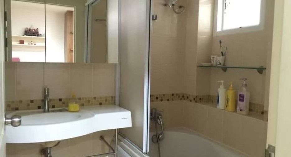 Wohnung zur Miete mit 1 Zimmer in Huai Khwang, Bangkok