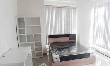 For sale 1 bed condo in Ratchathewi, Bangkok