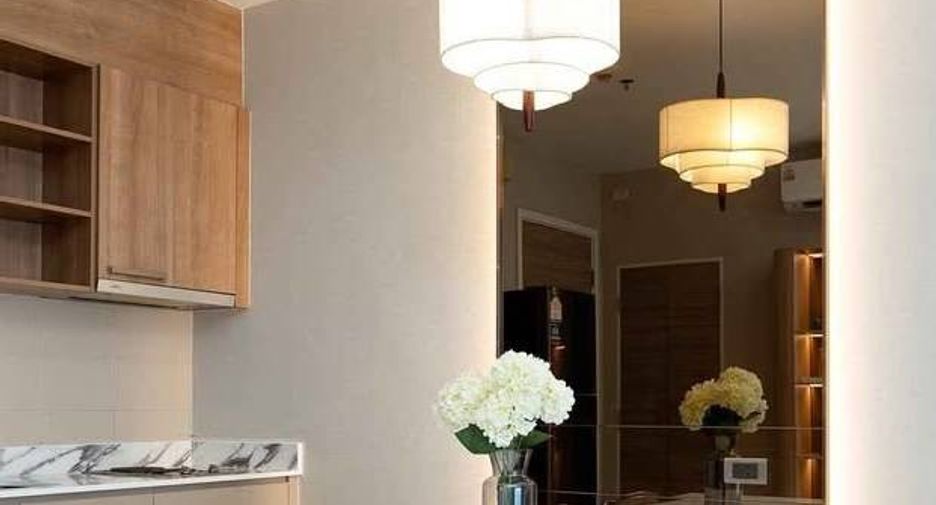 À louer et à vendre 1 chambre condo à Khlong San, Bangkok