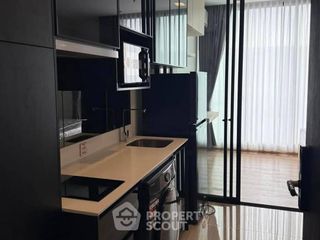 À louer et à vendre 1 chambre condo à Phaya Thai, Bangkok