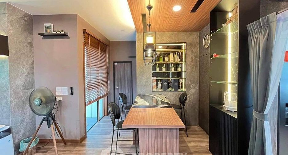 Haus zum Kauf mit 4 Zimmer in Prawet, Bangkok