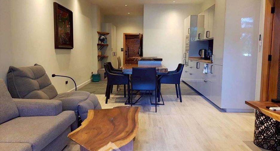 For sale 2 bedrooms condo in Jomtien, Pattaya
