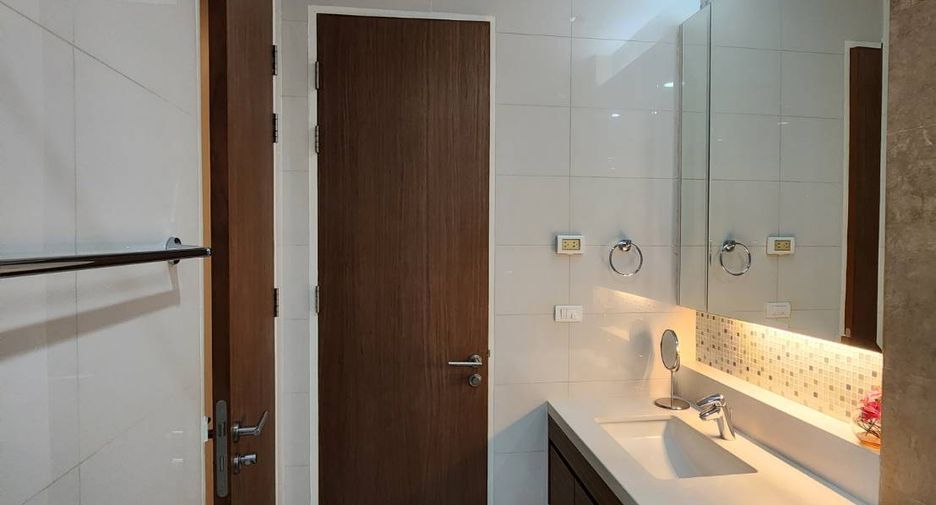 Wohnung zur Miete mit 1 Zimmer in Khlong Toei, Bangkok