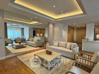 À louer 3 chambres appartement à Pathum Wan, Bangkok