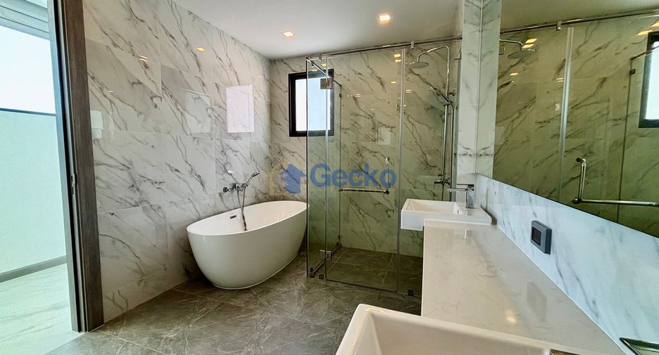 For rent 3 bedrooms house in Bang Lamung, Chonburi