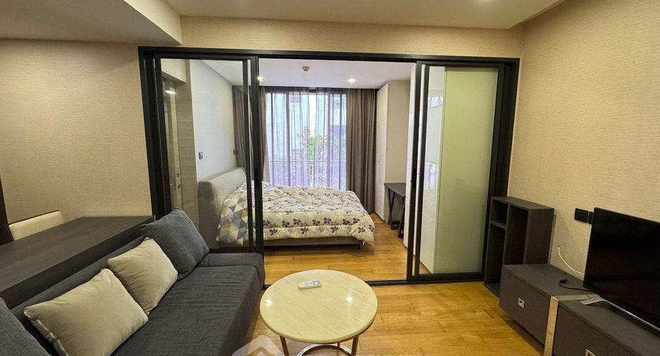 For rent 1 bed condo in Pathum Wan, Bangkok