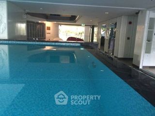 For rent 1 bed condo in Phaya Thai, Bangkok