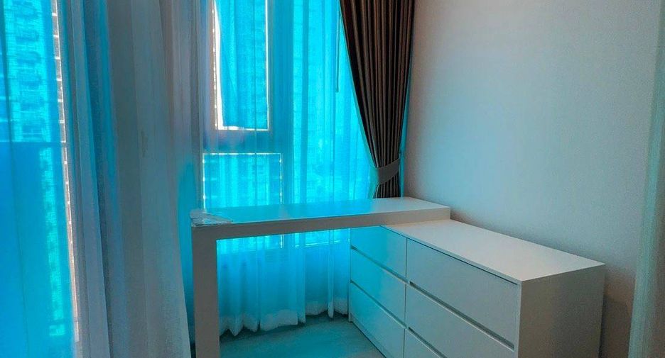 For rent 1 bed condo in Phra Khanong, Bangkok