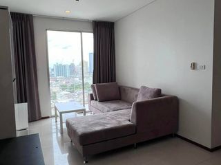 Wohnung zur Miete mit 1 Zimmer in Khlong San, Bangkok