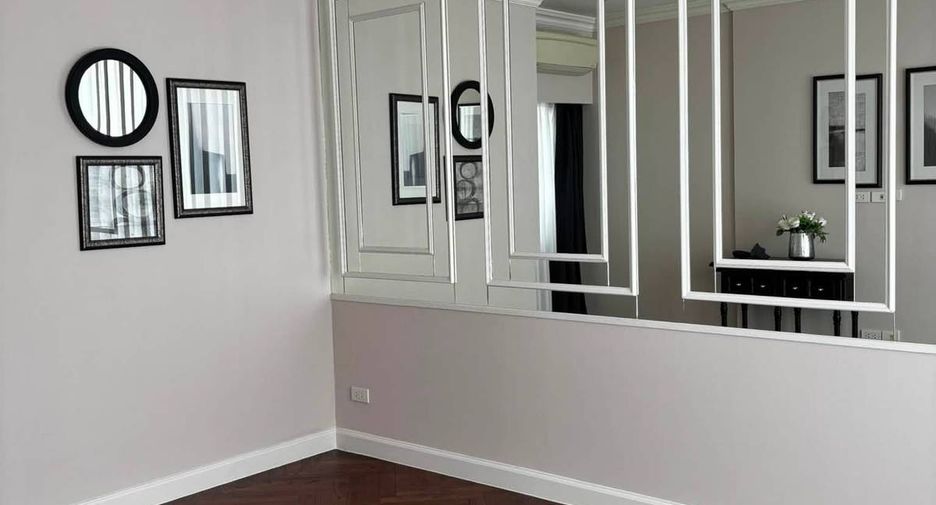 Wohnung zur Miete mit 4 Zimmer in Watthana, Bangkok
