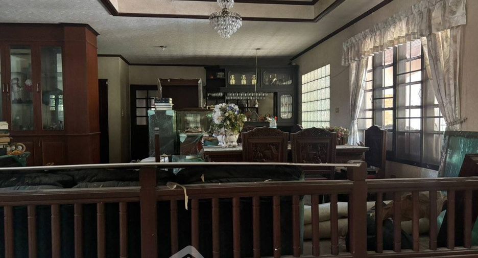 For rent 6 bedrooms house in Thawi Watthana, Bangkok