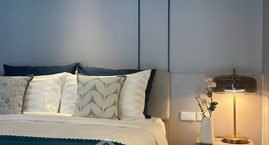For rent 1 bed condo in Khlong Toei, Bangkok