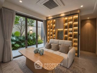 For rent 3 bedrooms townhouse in Phra Khanong, Bangkok