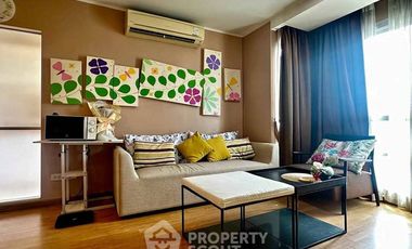 Condo en alquiler de 2 habitaciones en Huai Khwang, Bangkok