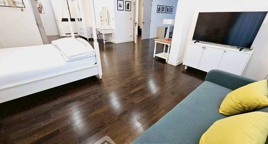 Haus zur Miete mit 5 Zimmer in Bueng Kum, Bangkok