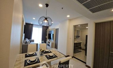 For rent 2 bedrooms condo in Khlong San, Bangkok