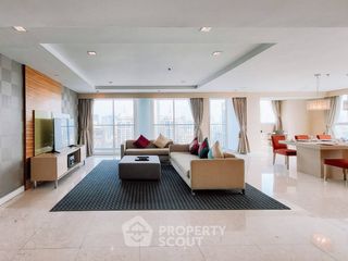 For rent 3 ベッドルーム apartment in Pathum Wan, Bangkok