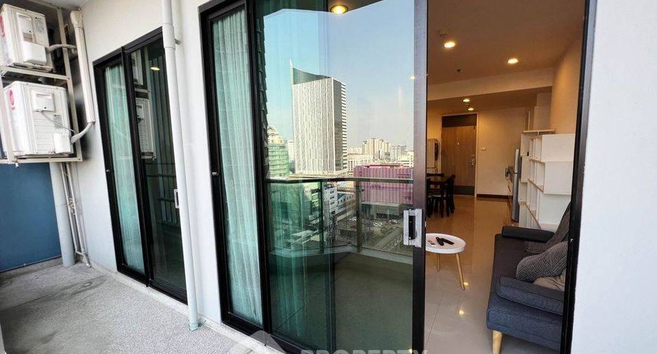 Condo en alquiler de 1 habitaciones en Watthana, Bangkok