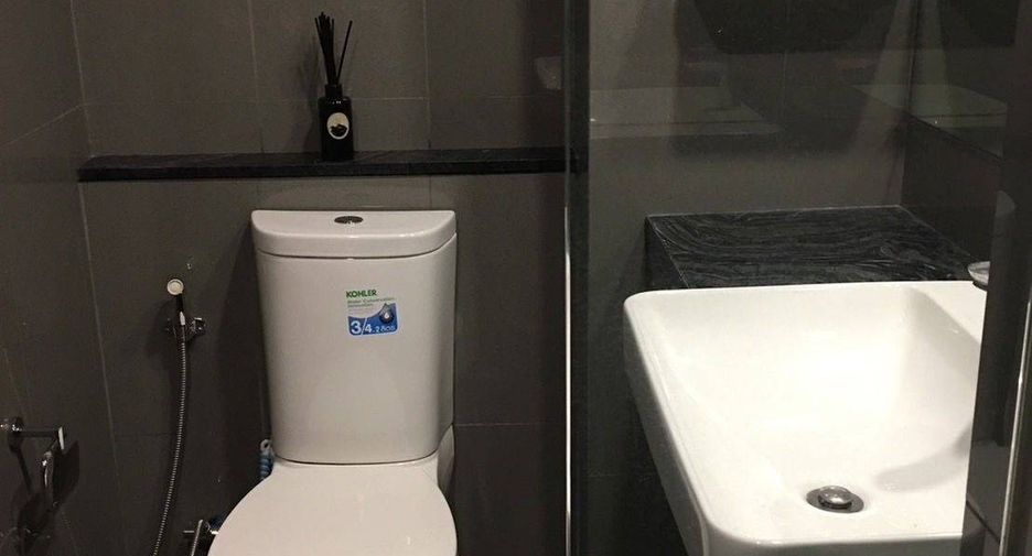 For rent 1 bed condo in Bang Rak, Bangkok