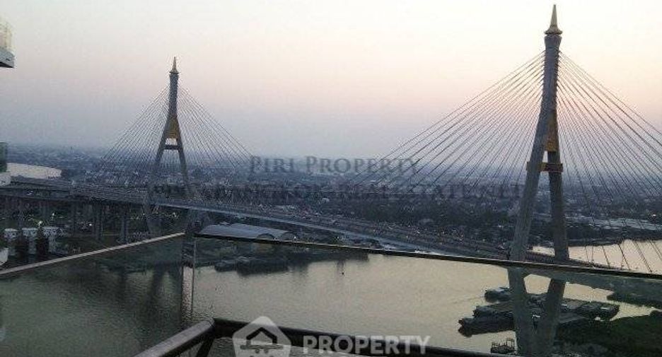 For rent 2 bedrooms condo in Yan Nawa, Bangkok