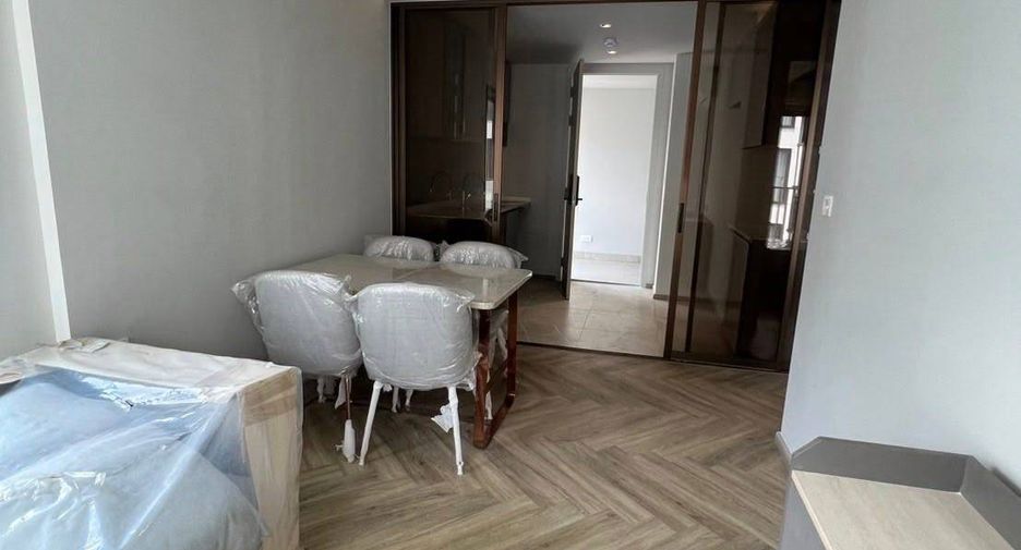 Condo en alquiler de 2 habitaciones en Watthana, Bangkok