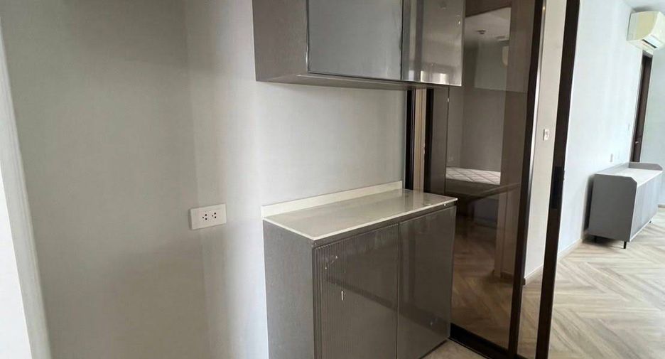 Condo en alquiler de 2 habitaciones en Watthana, Bangkok