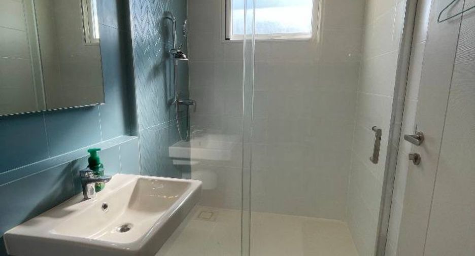 Casa en alquiler de 2 habitaciones en Prawet, Bangkok