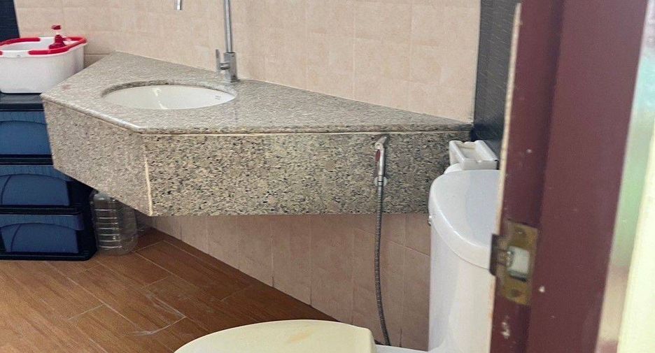 Wohnung zur Miete mit 3 Zimmer in Watthana, Bangkok