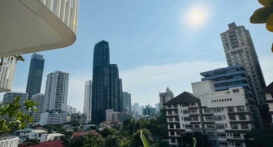 À louer 1 chambre condo à Watthana, Bangkok