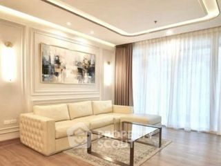 For rent 3 ベッドルーム condo in Bang Rak, Bangkok