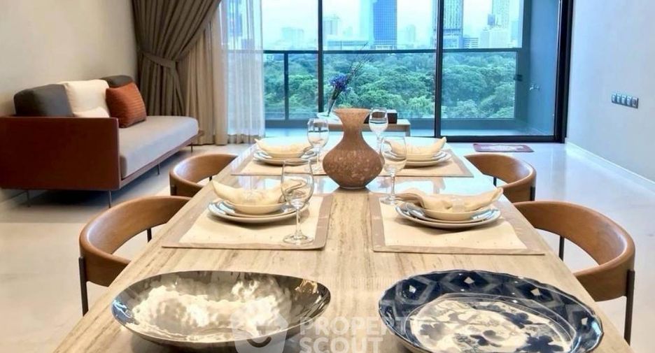 For rent 2 bedrooms condo in Pathum Wan, Bangkok