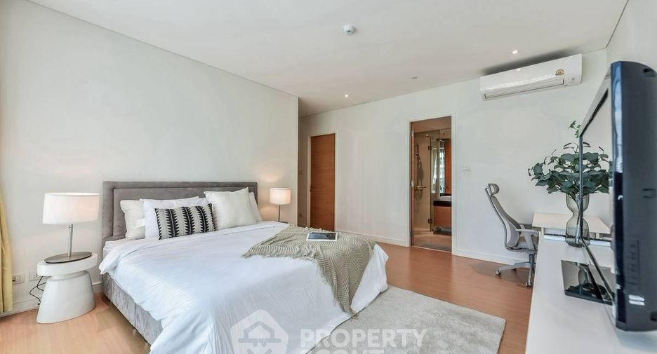 Condo en alquiler de 2 habitaciones en Khlong Toei, Bangkok