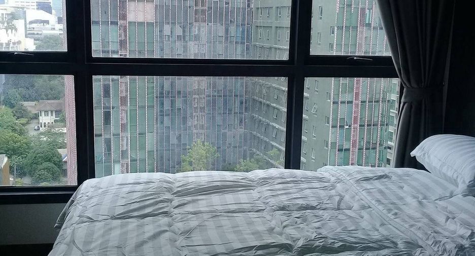 Condo en alquiler de 2 habitaciones en Pathum Wan, Bangkok