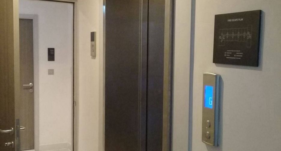 Condo en alquiler de 2 habitaciones en Pathum Wan, Bangkok
