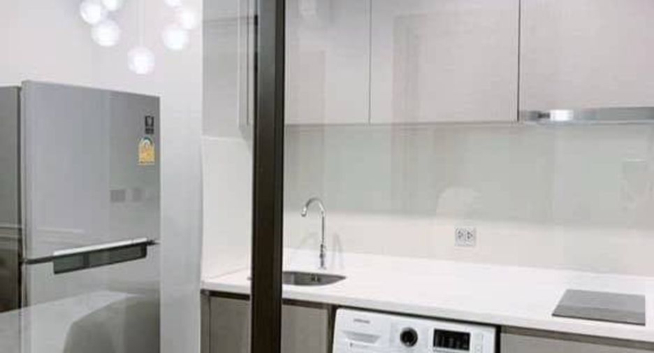 Condo en alquiler de 1 habitaciones en Huai Khwang, Bangkok