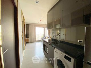 Condo en alquiler de 2 habitaciones en Huai Khwang, Bangkok