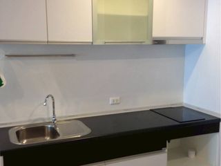 Condo en alquiler de 1 habitaciones en Bang Kho Laem, Bangkok