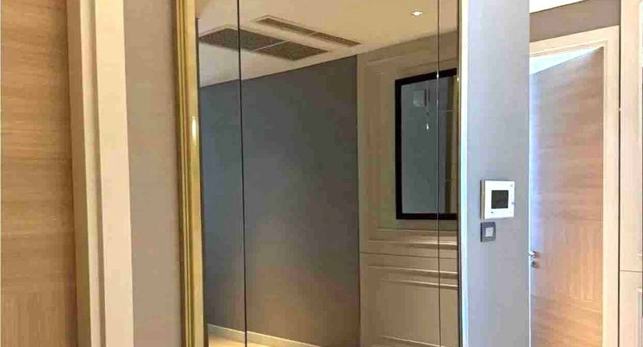 For rent 2 ベッドルーム condo in Pathum Wan, Bangkok