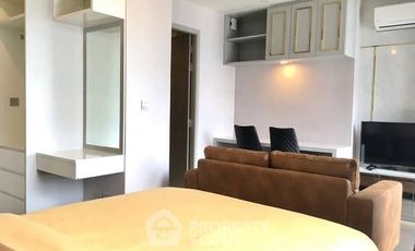 For rent 1 bed condo in Pathum Wan, Bangkok