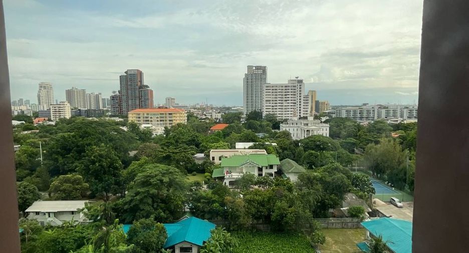 Wohnung zur Miete mit 2 Zimmer in Khlong Toei, Bangkok