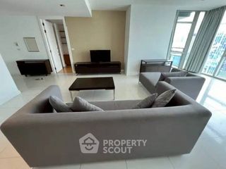 Condo en alquiler de 3 habitaciones en Pathum Wan, Bangkok