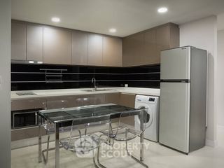For rent 3 ベッドルーム apartment in Khlong Toei, Bangkok