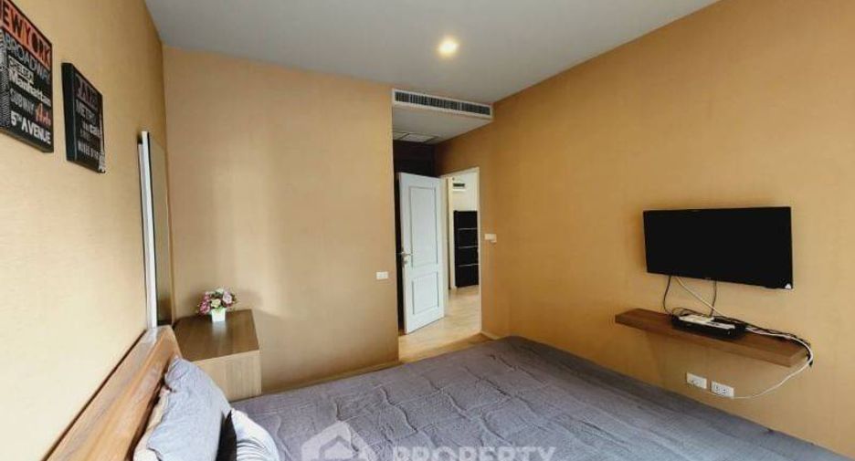 For rent 2 bedrooms condo in Khlong Toei, Bangkok