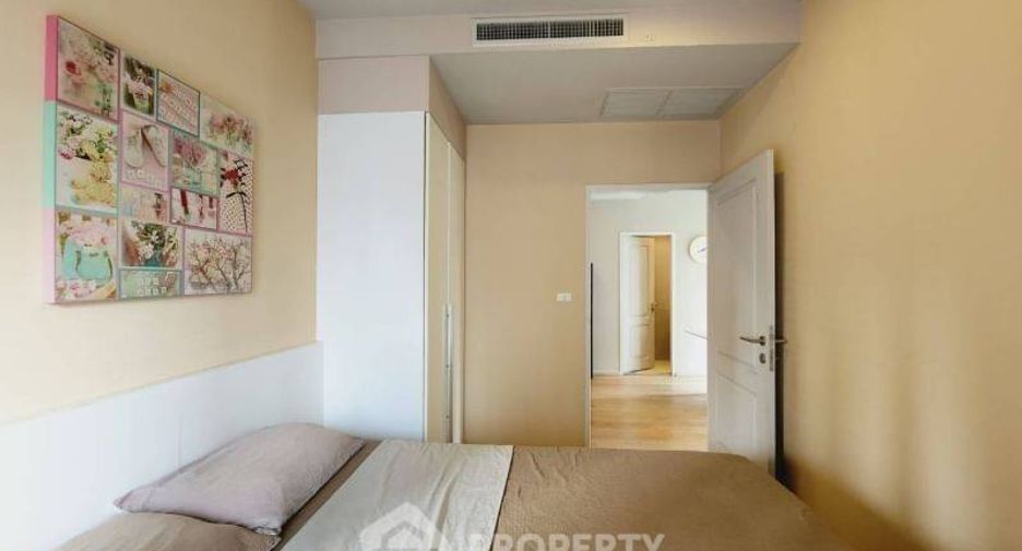 For rent 2 bedrooms condo in Khlong Toei, Bangkok