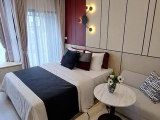 À louer 1 chambre condo à Huai Khwang, Bangkok