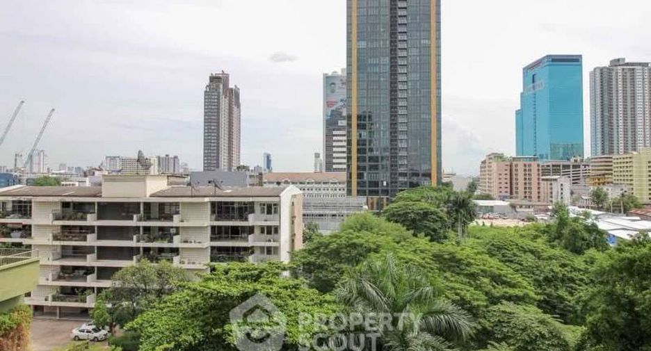 For rent 1 bed condo in Watthana, Bangkok