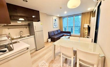 For rent 2 bedrooms condo in Pathum Wan, Bangkok