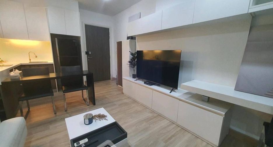 For rent 1 bed condo in Khlong San, Bangkok