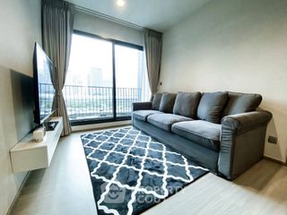 À louer 2 chambres condo à Huai Khwang, Bangkok